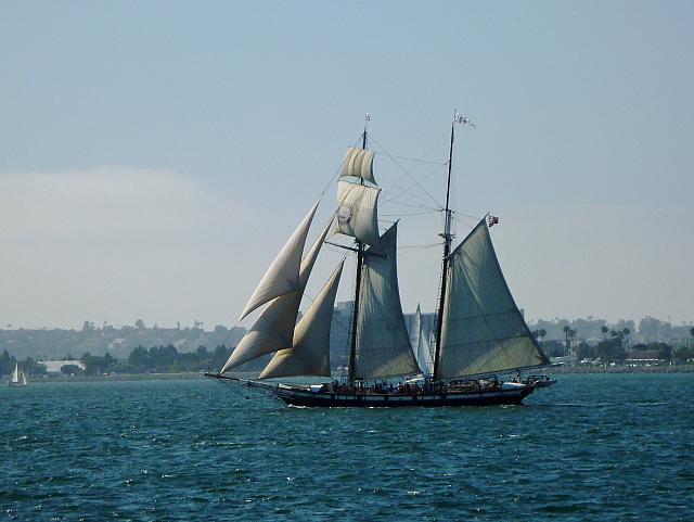 201109SAN 070