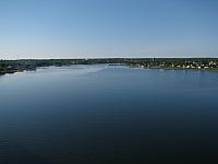 201107 325