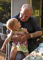 201208 055